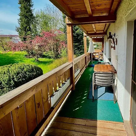 Apartment Ferienwohnung Fridolfing